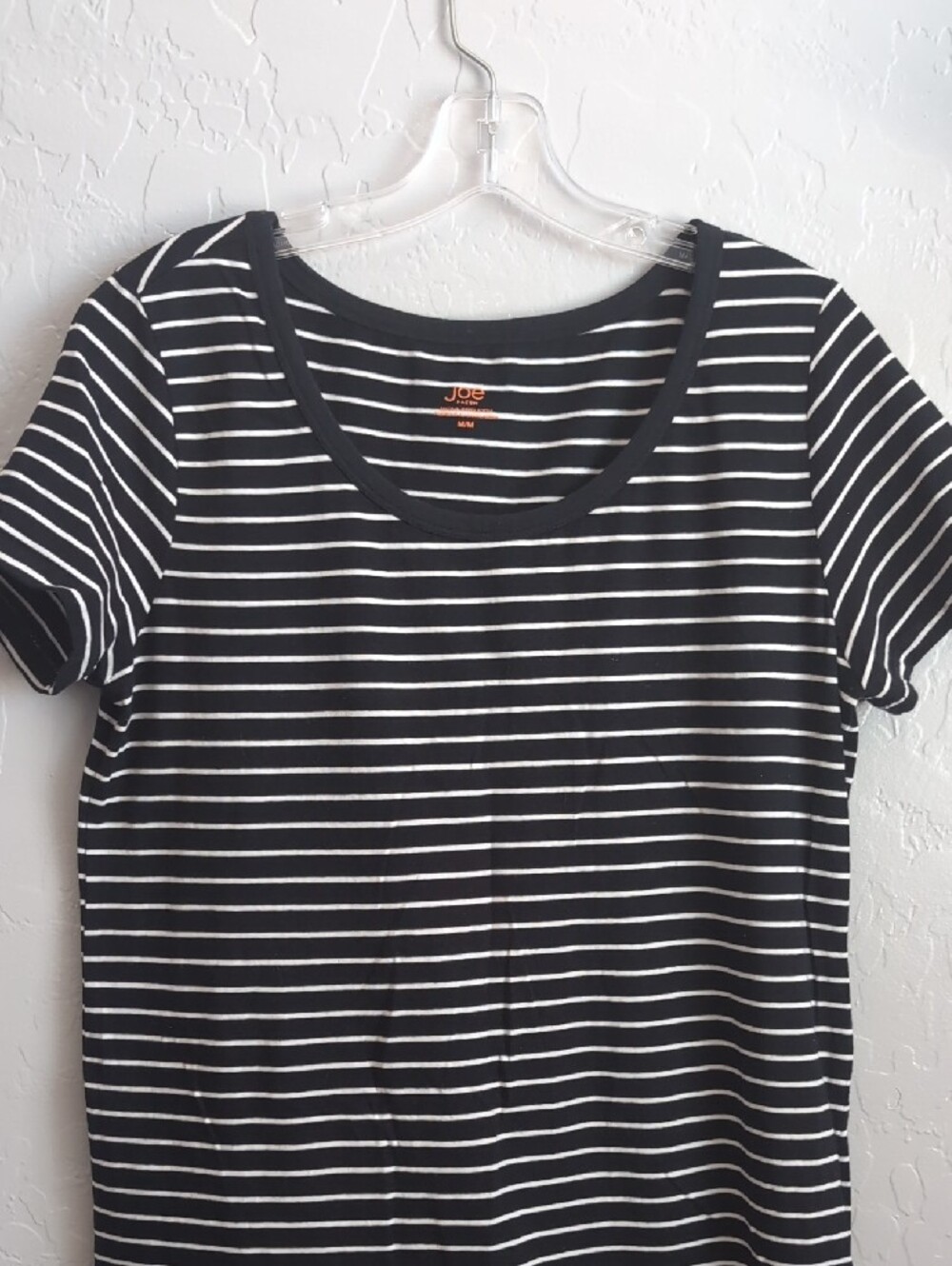 🏵️ 3 FOR $10🏵️ Black & White Striped Scoop Neck Tee Dress - Picture 2 of 4